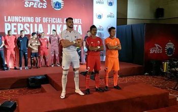 Persija luncurkan jersey dan skuat