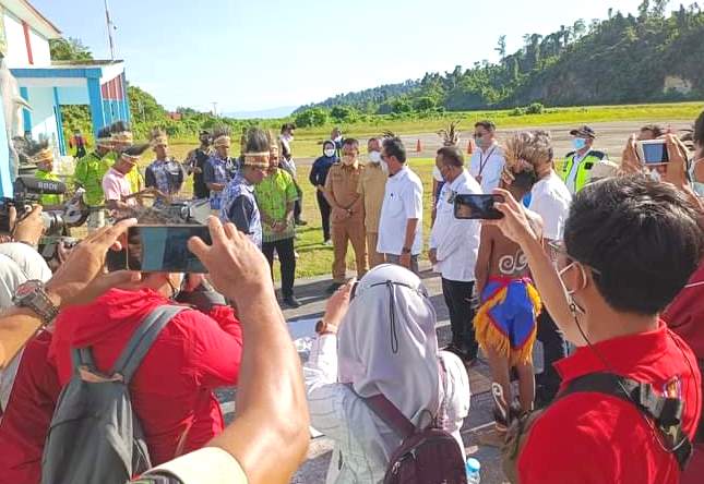 Wakil Bupati Raja Ampat,Sambut Kunjungan Menteri KKP RI
