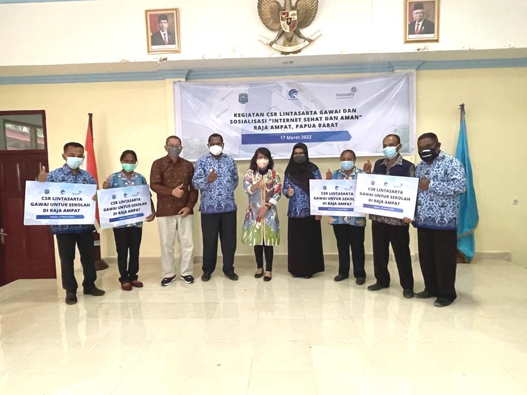 Melalui Program CSR,Lintasarta Dukung Digitalisasi Papua Barat