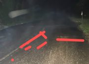 Jalan Rusak di Sorong-Klamono Sebabkan Dua Wartawan Alami Kecelakaan Saat Bertugas