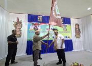 FORGAPA Resmi Berdiri,Gubernur Elisa Kambu Kukuhkan Pengurus di Sorong