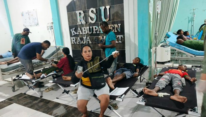 Puluhan Siswa SD dan SMP di Waisai Diduga Keracunan Susu MBG,Pemda Turun Tangan Lakukan Evaluasi